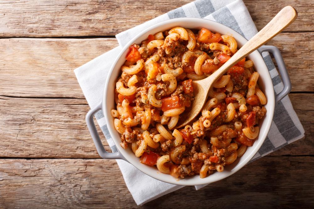 A stew with macaroni noodles.